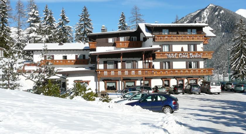 Hotel Cima Dodici Vigo di Fassa Bagian luar foto